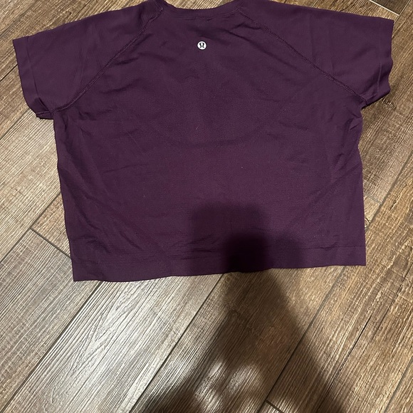 Lululemon Athletica Women's Crop Top - Rich Purple - Picture 3 of 3